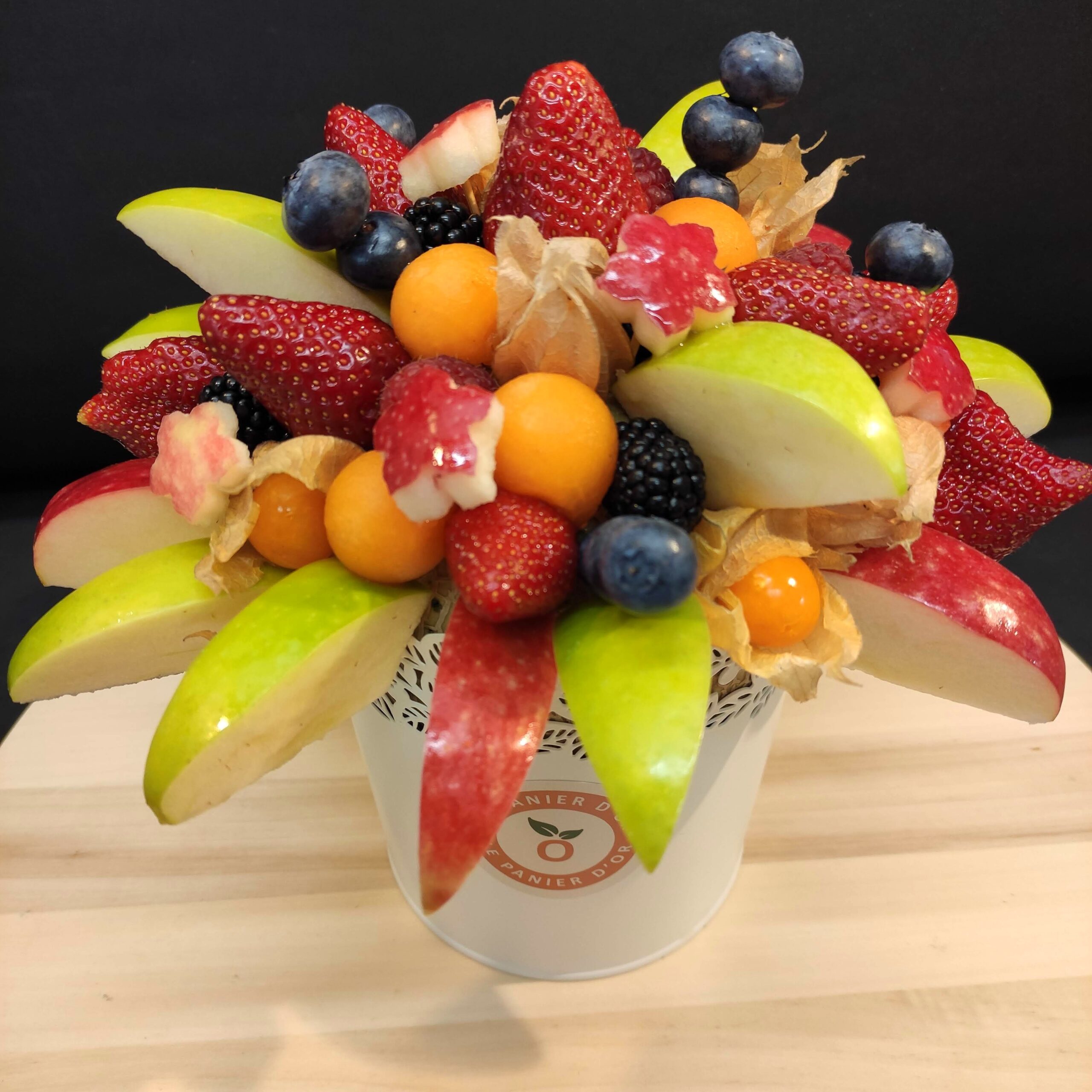 <strong> LYS <br> <br> Fruits frais </strong> <br> <br> 8-10 pers : 79€ – Image 3