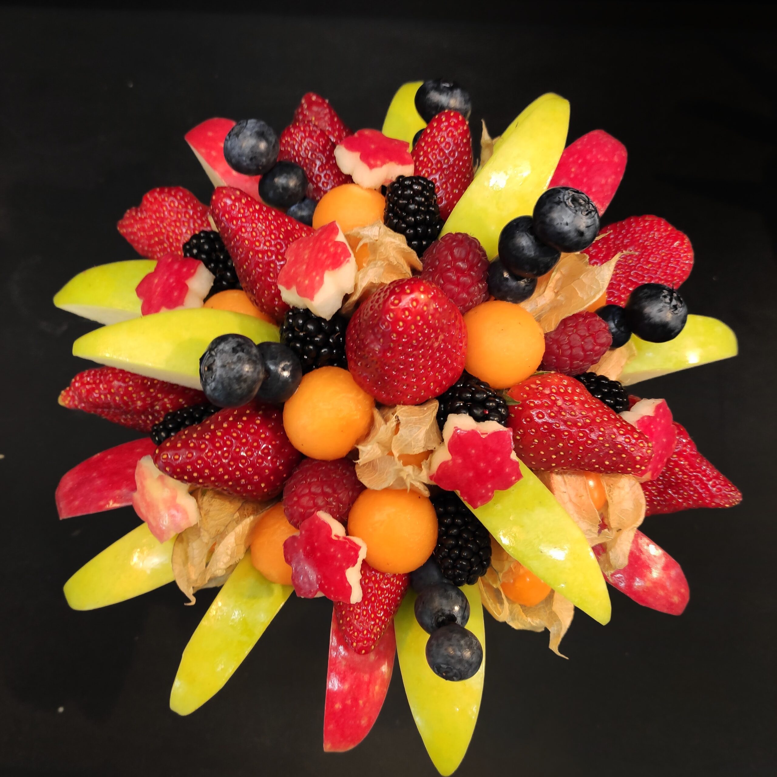 <strong> LYS <br> <br> Fruits frais </strong> <br> <br> 8-10 pers : 79€ – Image 2